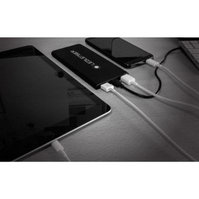 Ledlenser-powerbank-68127.jpg